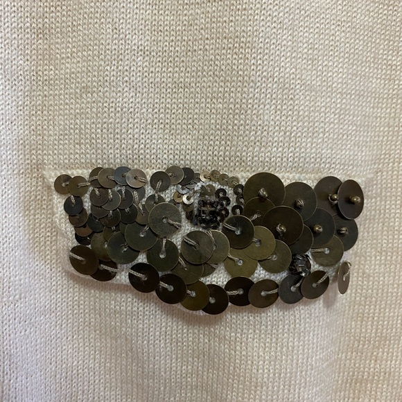 Sweater - Picture 5 of 5